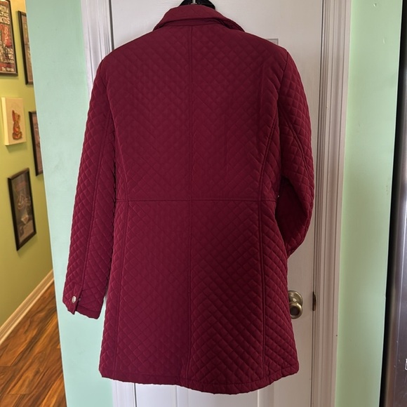 White Stag Berry/Wine Zip Up Quilted Puffer Coat Winter Size Missy Medium 8-10 - Picture 5 of 11